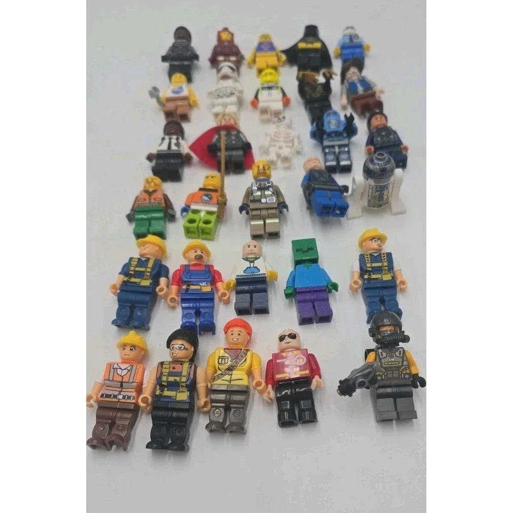 LEGO Minifigures Mixed 30 Batman Marvel Star Wars Minecraft City Figures R2-D2